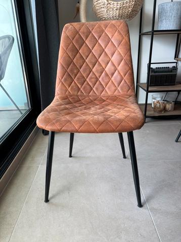 5 daim stoelen bruin  beschikbaar voor biedingen