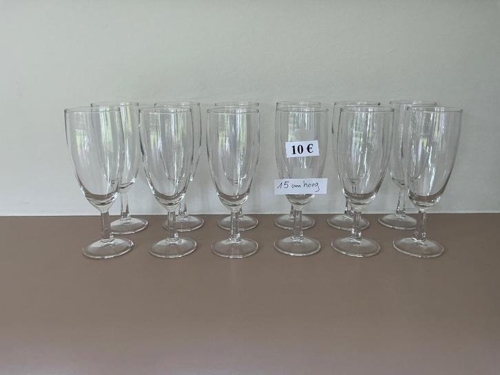 diverse sets van champagne en wijnglazen, Huis en Inrichting, Keuken | Servies, Zo goed als nieuw, Glas, Ophalen of Verzenden
