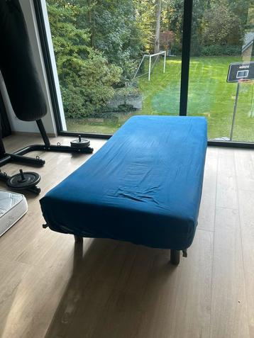 Bed +matras beschikbaar voor biedingen
