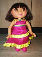 DORA dansende pop (Fisher Price) - 37 cm hoog, Kinderen en Baby's, Speelgoed | Poppen, Ophalen of Verzenden, Zo goed als nieuw