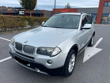 BMW X3 2L diesel 4x4. 2010 euro 5. Roul très bien 