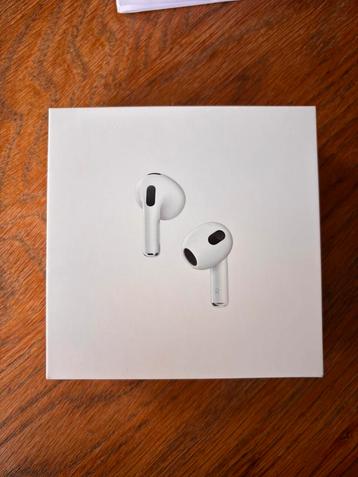 Apple AirPods (3rd generation) beschikbaar voor biedingen