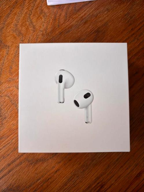 Apple AirPods (3rd generation), Audio, Tv en Foto, Hoofdtelefoons, Zo goed als nieuw, Overige merken, Draadloos, Bluetooth, Ophalen