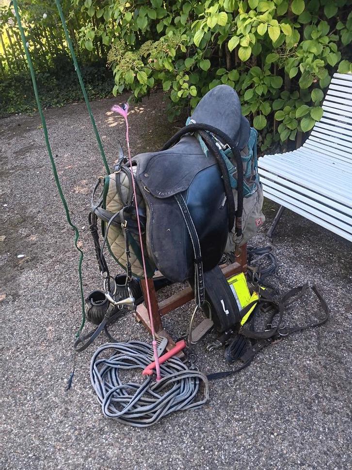 Gebruikt paardengerei voor D-pony (type fjord), Dieren en Toebehoren, Paarden en Pony's | Overige Paardenspullen, Gebruikt, Ophalen
