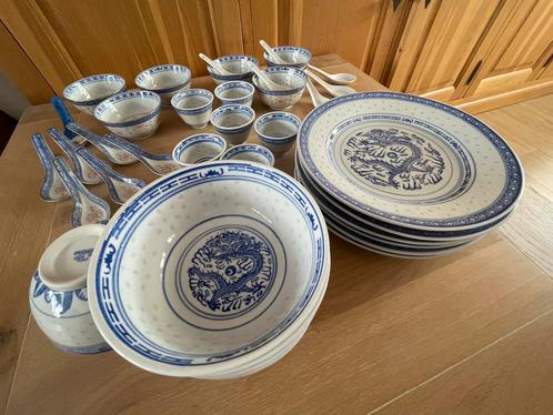 Oosters servies Dragon Vintage (set) China, Antiek en Kunst, Antiek | Servies compleet, Ophalen