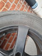 Uniroyal winterbanden 215 /65 R16, Auto-onderdelen, Banden en Velgen, Ophalen, Winterbanden