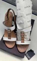 Lederen dames sandalen merk Scapa maat 39, Vêtements | Femmes, Chaussures, Comme neuf, Enlèvement ou Envoi, Blanc, Sandales et Mûles