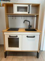 Speelgoedkeukentje met accessoires, Ophalen, Zo goed als nieuw