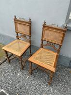 2 antieke stoelen, Antiek en Kunst, Antiek | Meubels | Bedden, Ophalen of Verzenden