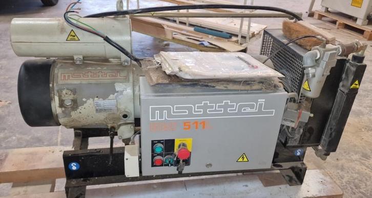 Compresseur à palettes MATTEI ERC 511L, Articles professionnels, Articles professionnels Autre, Enlèvement ou Envoi