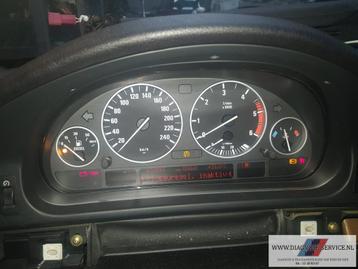BMW 5 serie E39  530d automaat 2002 klok dashboard kilometer