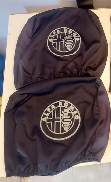 2 Housses d'appuie-tête Alfa Roméo beschikbaar voor biedingen