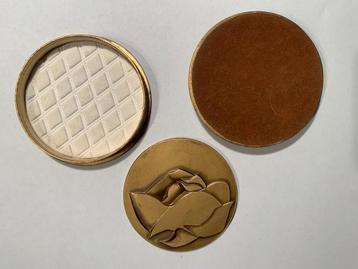 Medaille erkentelijkheid bloedgever Rode Kruis 1979  beschikbaar voor biedingen
