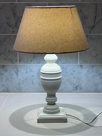 Staande lamp ca. 40 cm hoog beschikbaar voor biedingen