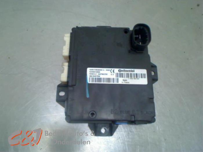 Computer Body Control van een Opel Vivaro, Auto-onderdelen, Carrosserie, Opel, Gebruikt, 3 maanden garantie, Ophalen of Verzenden
