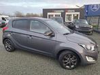 Hyundai i20 1.4 Automatique (bj 2014, automaat), Auto's, Gebruikt, Zwart, 1396 cc, Bedrijf