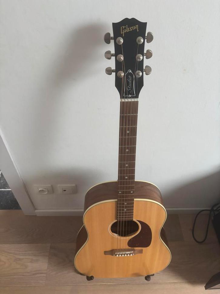 Gibson J-45 Studio Walnut – in topstaat, Muziek en Instrumenten, Snaarinstrumenten | Gitaren | Akoestisch, Zo goed als nieuw, Ophalen