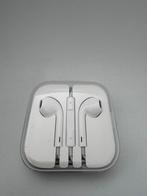 Apple oortjes/earpods nieuw in doos, Telecommunicatie, Mobiele telefoons | Oordopjes, Nieuw, Ophalen of Verzenden, In gehoorgang (in-ear)