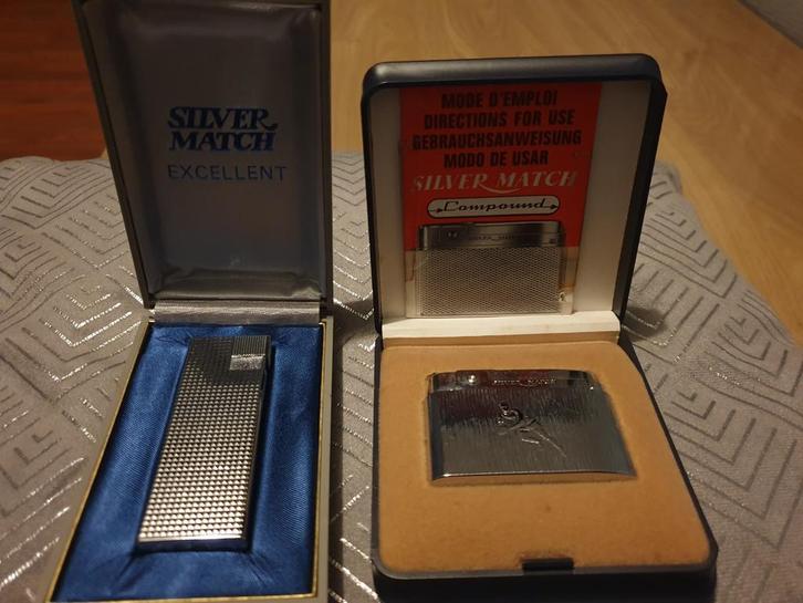 2 jolis briquets à gaz rétro en argent pour collectionneurs, Collections, Articles de fumeurs, Briquets & Boîtes d'allumettes