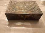 Zilveren juwelenkist met sleutel, Antiquités & Art, Antiquités | Argent & Or, Enlèvement ou Envoi