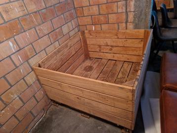Houten bak, Ophalen, Zo goed als nieuw