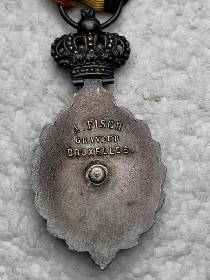 Medaille, Ereteken van de Arbeid, (Voor 1918) + Maker FISH, Verzamelen, Militaria | Algemeen, Overige soorten, Lintje, Medaille of Wings