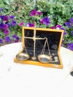 Balance de pharmacie, Enlèvement