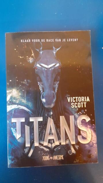 Victoria Scott - Titans