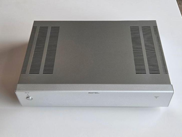 Rotel RB-06 eindversterker, TV, Hi-fi & Vidéo, Amplificateurs & Ampli-syntoniseurs, Stéréo, Enlèvement