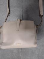 Lichtbeige handtas met lange riem PARFOIS, Handtassen en Accessoires, Tassen | Damestassen, Ophalen, Gebruikt, Beige, Handtas