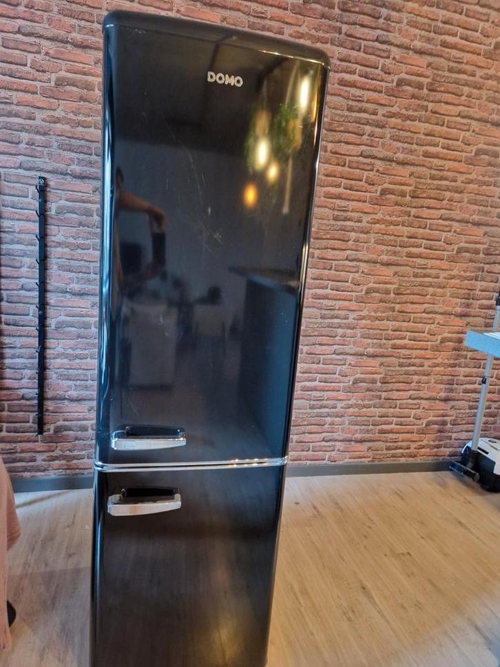 Koelkast met vriesvak, Elektronische apparatuur, Koelkasten en IJskasten, Zo goed als nieuw, Met vriesvak, Ophalen