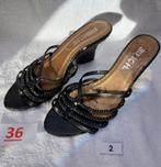 mules noires avec lanières tressées, Vêtements | Femmes, Chaussures, Comme neuf, Noir, Enlèvement, Sandales et Mûles