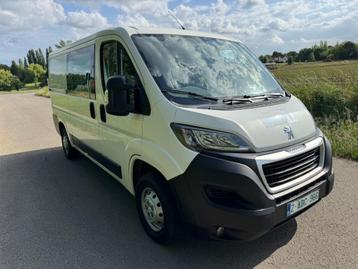 Peugeot Boxer 2.2 BlueHDi dubbele cabine beschikbaar voor biedingen