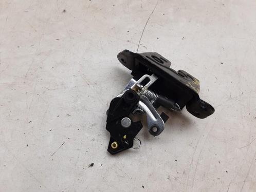 SLOTVANGER ACHTERKLEP Hyundai i20 (01-2008/12-2015), Auto-onderdelen, Carrosserie, Hyundai, Gebruikt