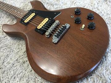 Hohner Pro SG Lion en Gibson 335 S Custom gitaar disponible aux enchères