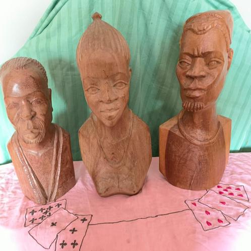 3 Houten Bustes (2 Afrikaanse mannen en 1 vrouw), Antiek en Kunst, Kunst | Beelden en Houtsnijwerken, Ophalen