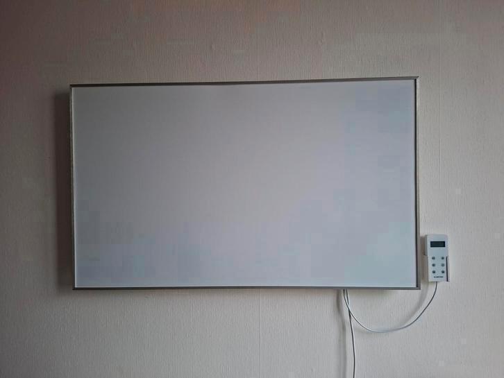 Infrarood verwarmingspaneel Klarstein 600 in perfecte staat, Doe-het-zelf en Bouw, Verwarming en Radiatoren, Zo goed als nieuw