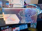 Prismatic ultra premium collection box, Hobby en Vrije tijd, Verzamelkaartspellen | Pokémon, Ophalen, Nieuw, Boosterbox, Foil