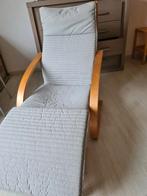 Mooie lichtgrijze zetel met voetbankje, Huis en Inrichting, Ophalen