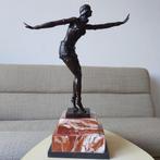 Groot Bronzen Beeld (naar) D. H. Chiparus Phoenician Dancer, Antiquités & Art, Art | Sculptures & Bois, Enlèvement ou Envoi
