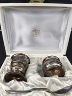 Vintage verzilverd eierdopje + lepel + servetring (Govaers), Ophalen, Zilver
