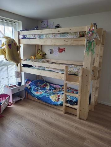 Stapelbed Triple beschikbaar voor biedingen