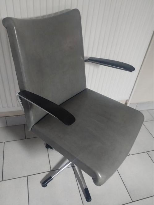 Design bureaustoel Gebroeders De Wit...zgst...0478028005, Huis en Inrichting, Bureaustoelen, Zo goed als nieuw, Bureaustoel, Grijs
