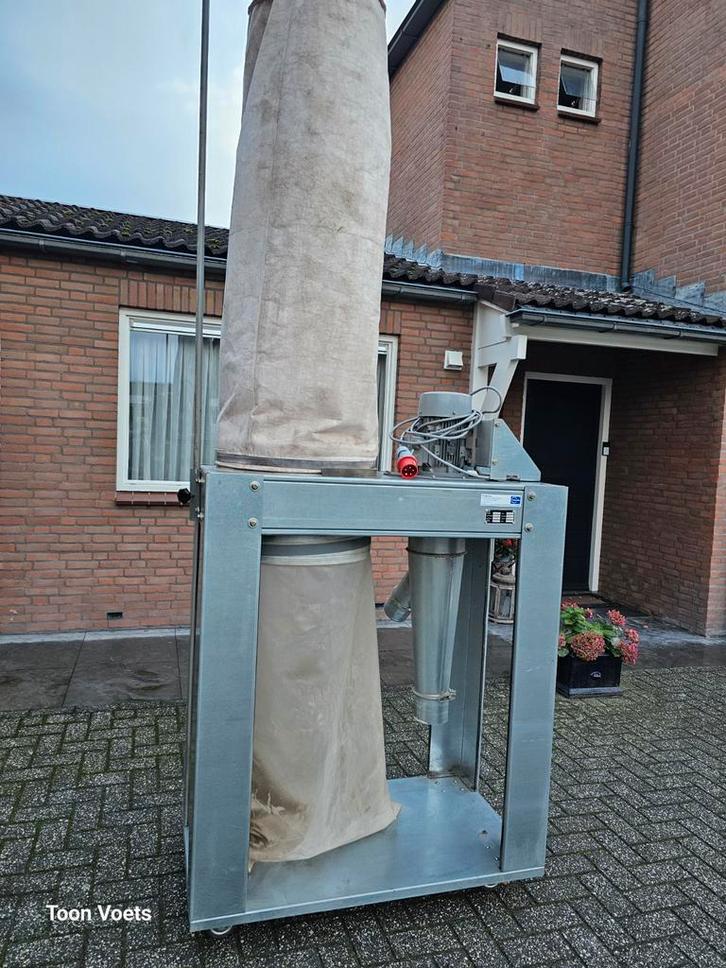 Stofafzuiging  / afzuiger met wat slangen, Bricolage & Construction, Ventilation & Extraction, Extracteur, Enlèvement
