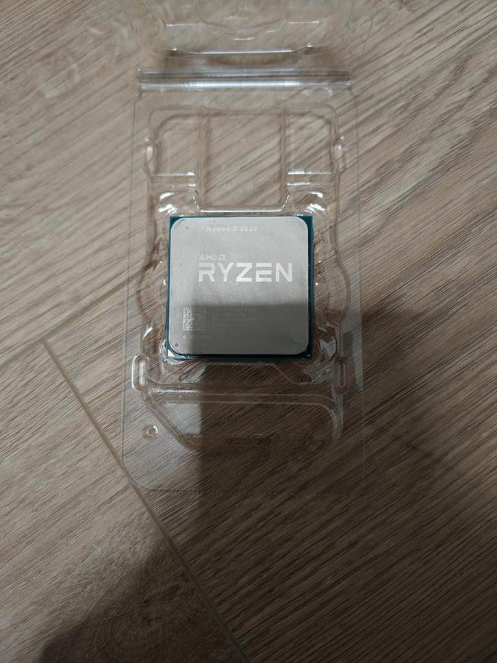 Ryzen 5 2600 of Ryzen 5 3600 met Asus prime b450, Computers en Software, Processors, Gebruikt, 6-core, 3 tot 4 Ghz, Ophalen