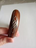 Bracelet bois motif argenté, Handtassen en Accessoires, Armbanden, Ophalen, Hout
