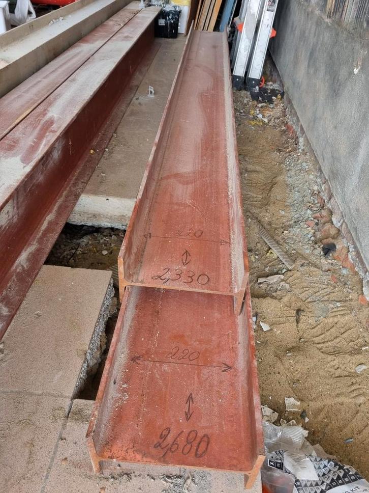 Poutrelles IPE220, Bricolage & Construction, Métaux, Enlèvement