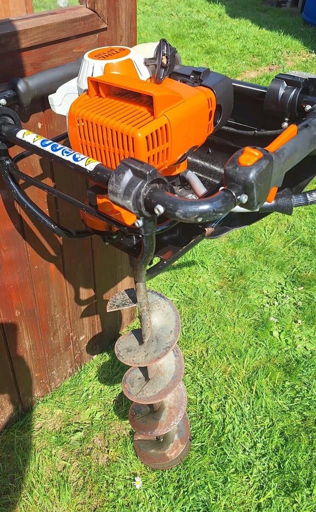 STIHL BT 130R professionele vijzel - Grondboor, Ophalen