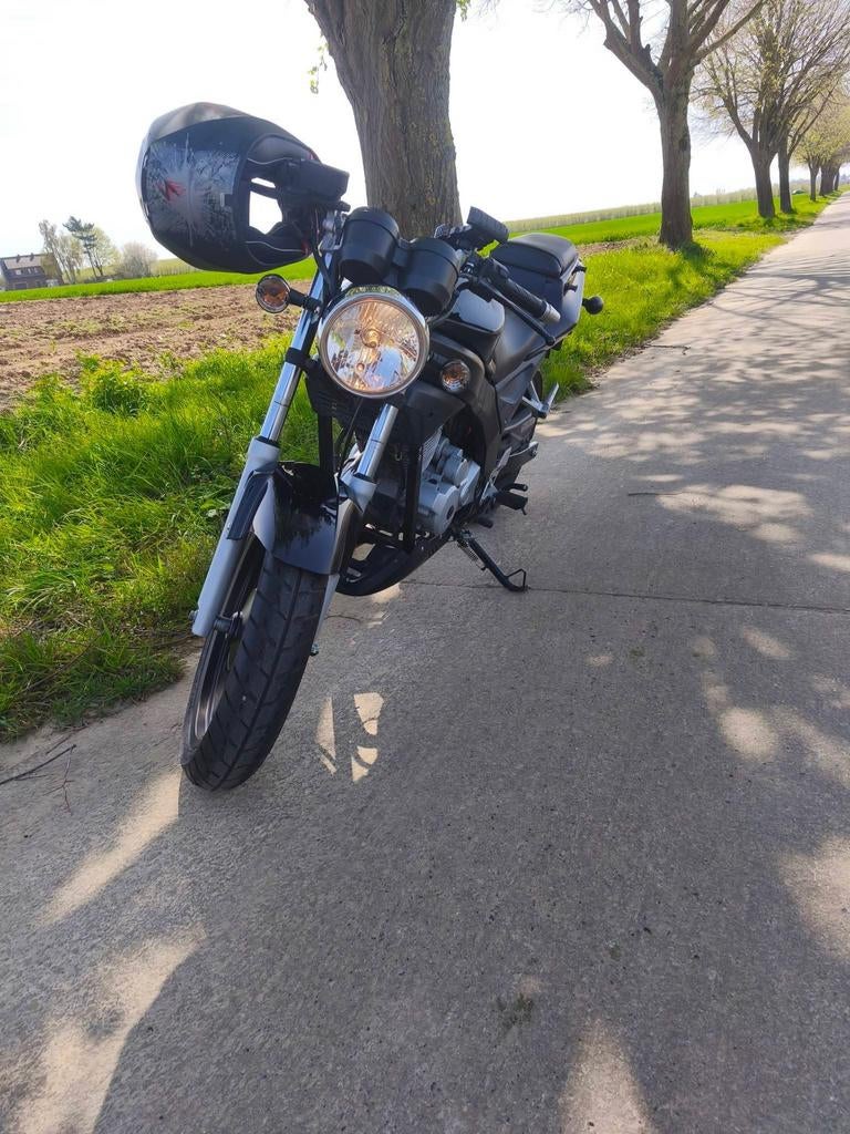 Daelim roadwin 125cc, Motos, Tourisme, Occasion, Jusqu'à 11 kW, Particulier