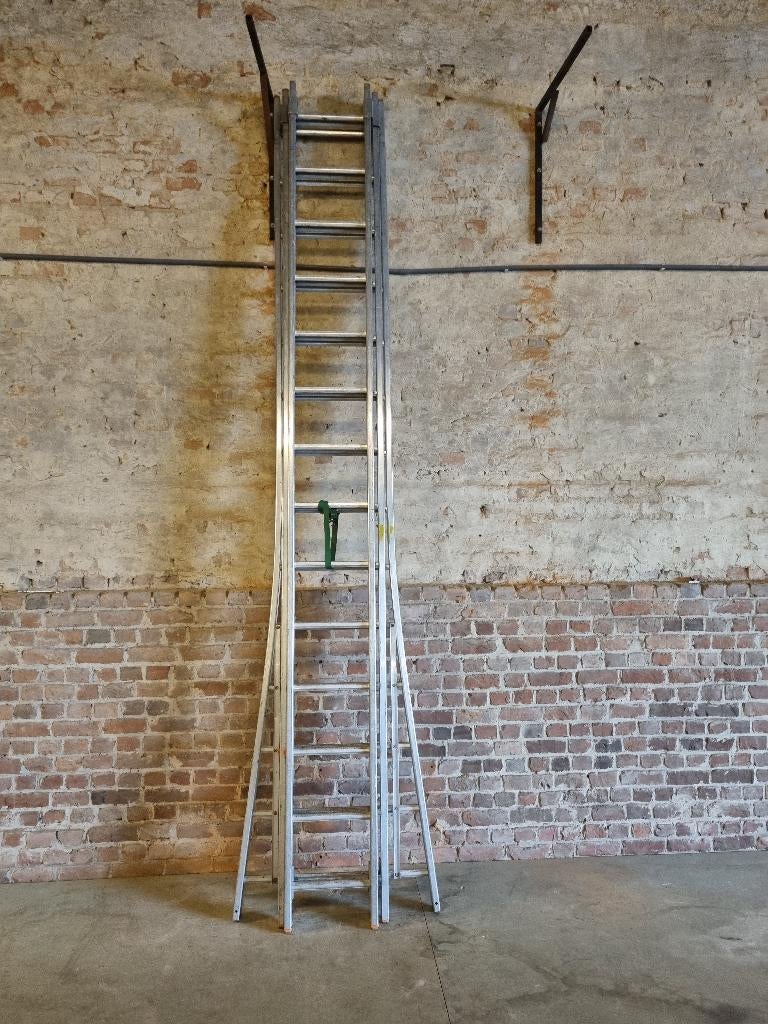 driedelige schuifladder in aluminium, Ophalen, Zo goed als nieuw, 4 meter of meer